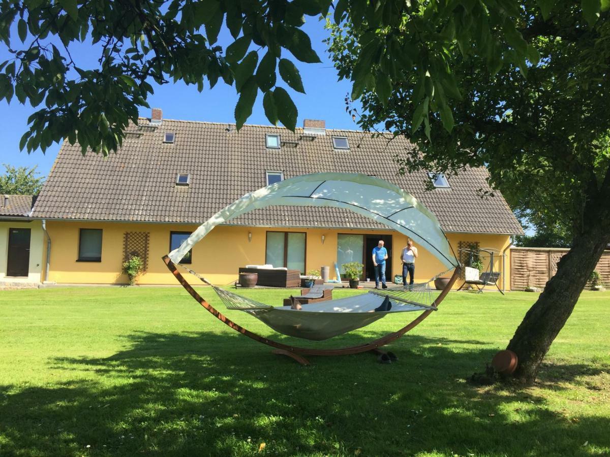 Ferienwohnungen "Weitblick" Und "Schwalbennest" Lodmannshagen Esterno foto