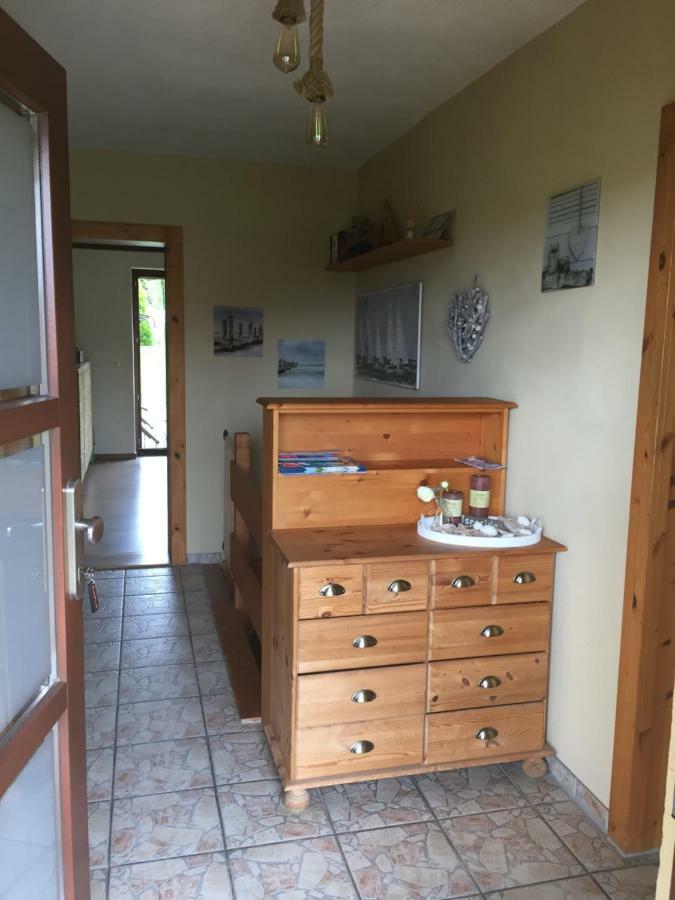 Ferienwohnungen "Weitblick" Und "Schwalbennest" Lodmannshagen Esterno foto