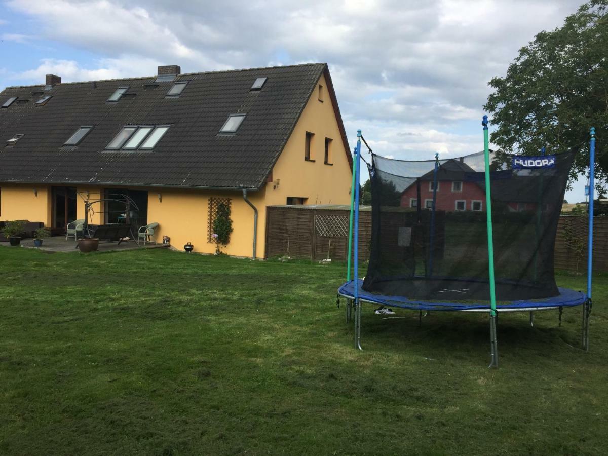 Ferienwohnungen "Weitblick" Und "Schwalbennest" Lodmannshagen Esterno foto