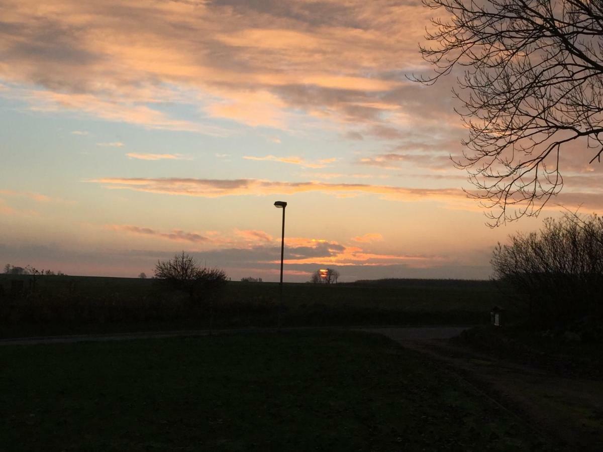 Ferienwohnungen "Weitblick" Und "Schwalbennest" Lodmannshagen Esterno foto